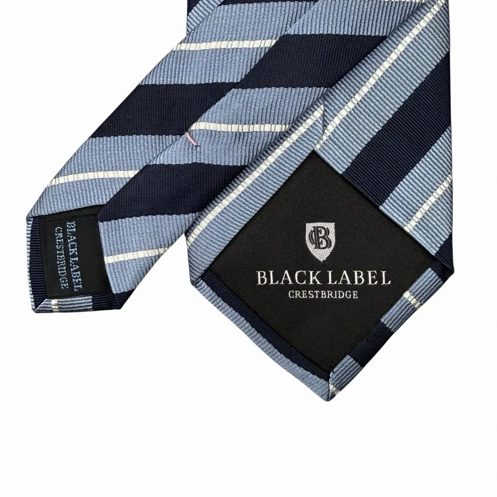 Black Label Crestbridge excellent preowned